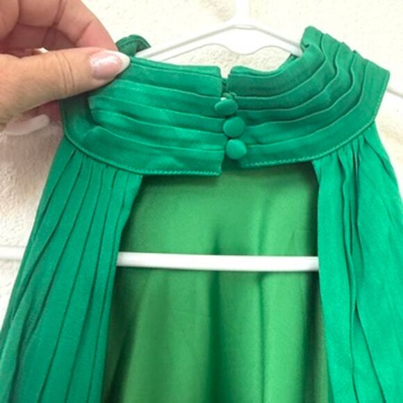 MESHKI Green Halter Backless Gown XL Pleated Neck Evening Dress Formal Maxi - Picture 5 of 11